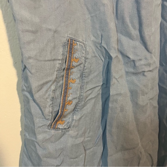 Cato Plus Size 18/20 Chambray Embroidered Blouse Gold beadwork Boho Hippie tunic - Picture 3 of 8